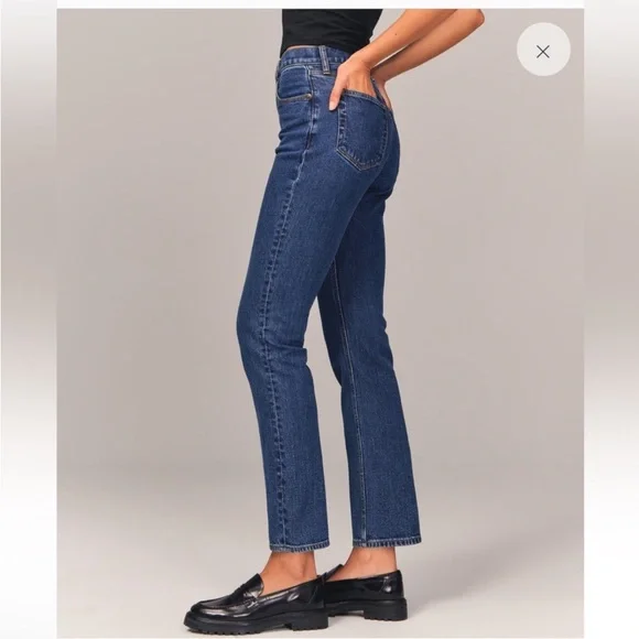 Abercrombie & Fitch Women's High Rise Jeans - Dark Blue - Picture 3 of 16